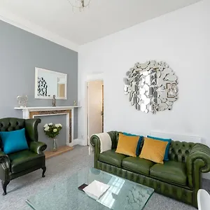  Apartment Super City Centre - Two Bedrooms, Perfect Location United Kingdom